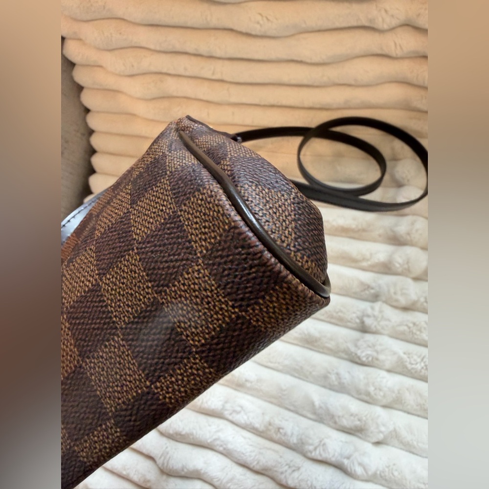 Louis Vuitton Damier Ebene Eva Crossbody Clutch bag⭐️AUTHENTIC ⭐️ - Picture 5 of 16